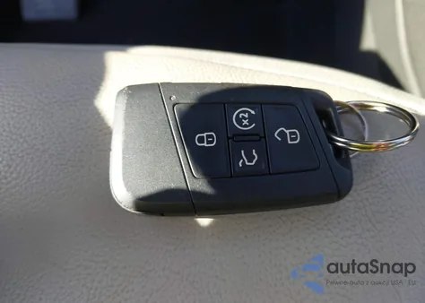 2018 Volkswagen Tiguan 2.0T Sel Premium z USA, uszkodzony, nr VIN 3VV5B7AX5JM218911